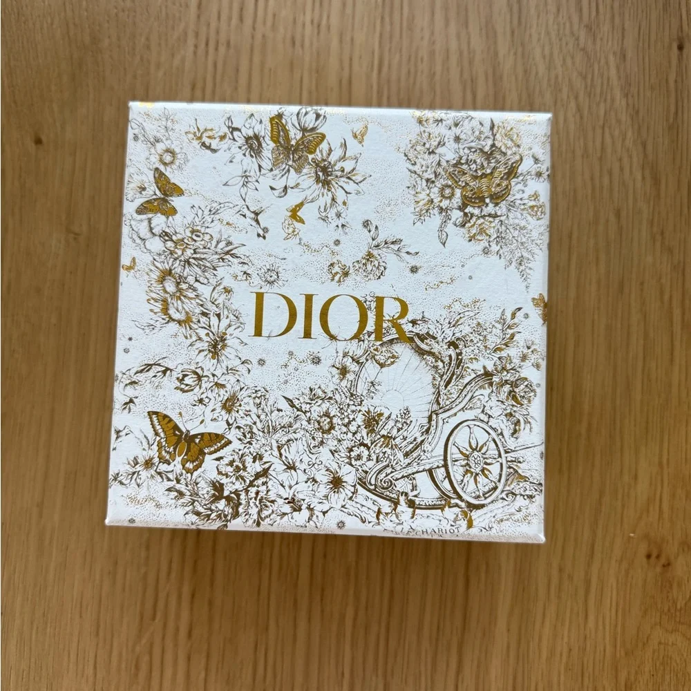 100% AUTHENTIC DIOR LADY DIOR JASMINE CARD HOLDER